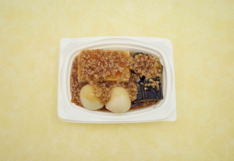 豆腐と里芋･茄子の鶏そぼろあんかけ